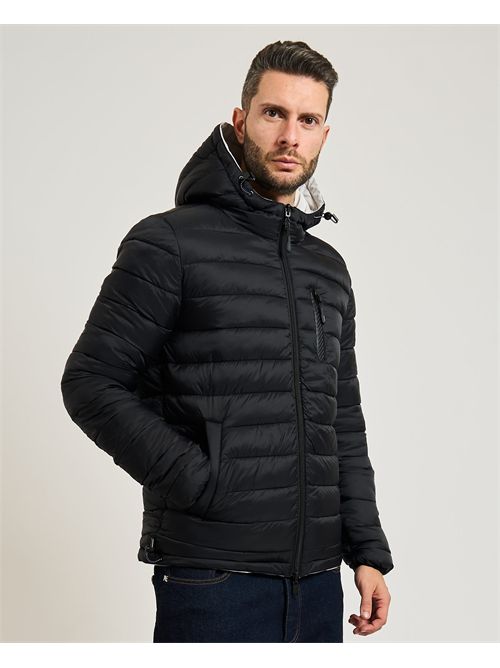  YES ZEE | J824-B5000124